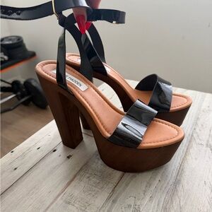 Steve Madden Glossy Black Platform Heels